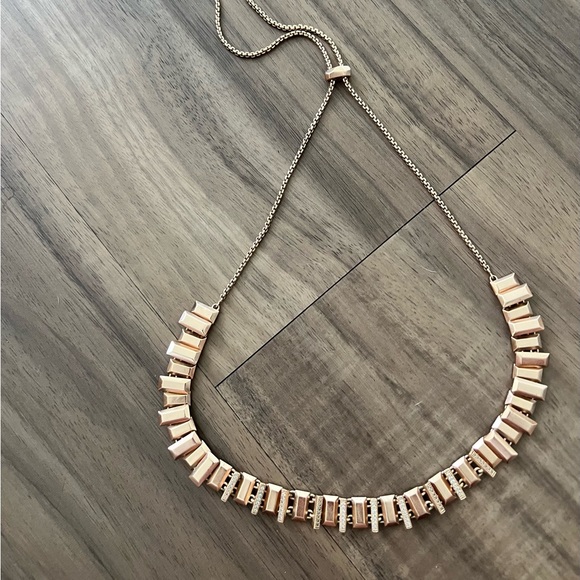Kendra Scott Rose Gold Necklace - Picture 3 of 6